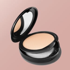 MAC Studio Fix Powder Plus Foundation – NC15